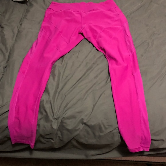 Workout pants - Picture 2 of 2